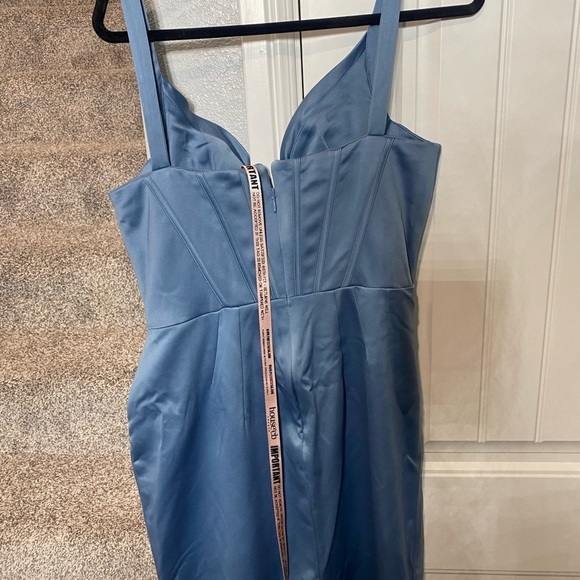 HOUSE OF CB Faye Satin Pleated Corset dress blue - Picture 13 of 14